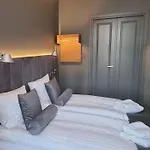 Ratuszova Stary Rynek Old Market Boutique Residence & Restaurant
