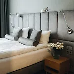Ratuszova Stary Rynek Old Market Boutique Residence & Restaurant 아파트 *