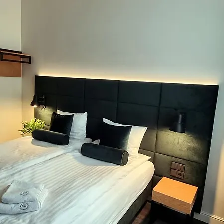 Ratuszova Stary Rynek Old Market Premium & Restaurant Ad 1954 Poznań