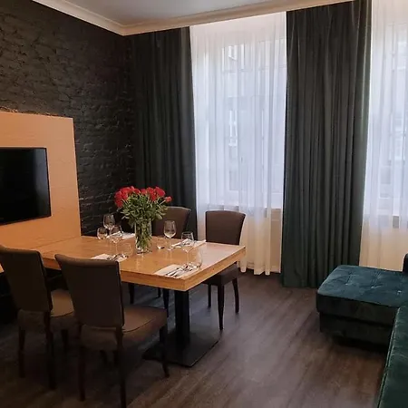 Ratuszova Stary Rynek Old Market Premium & Restaurant Ad 1954 * Poznań