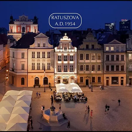 Appartamento Ratuszova Stary Rynek Old Market Premium & Restaurant Ad 1954