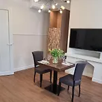 Ratuszova Stary Rynek Old Market Boutique Residence & Restaurant Apartment *
