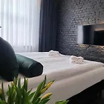 Apartment Ratuszova Stary Rynek Old Market Boutique Residence & Restaurant *