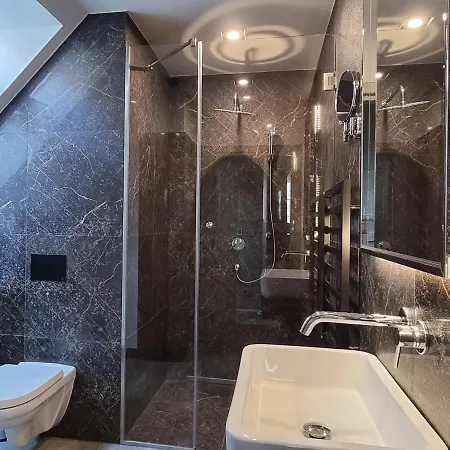 Stary Rynek Premium Apartments: Old Market Square Elegance Poznan