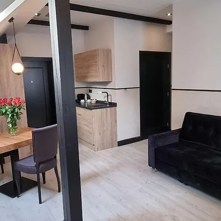 Apartment Stary Rynek Premium Apartments: Old Market Square Elegance Poznan