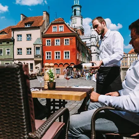 Daire Ratuszova Stary Rynek Old Market Premium & Restaurant Ad 1954 Poznan