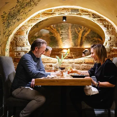 Ratuszova & Restaurant - Stary Rynek Old Market Apartament Poznań