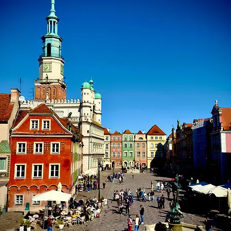 Apartment Stary Rynek Premium Apartments: Old Market Square Elegance *