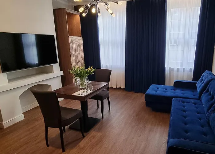 Apartment Stary Rynek Premium Apartments: Old Market Square Elegance Poznan
