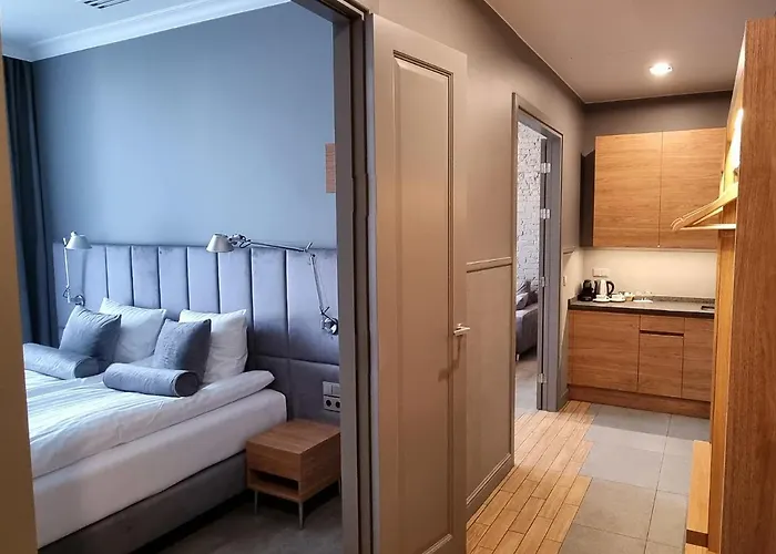 Stary Rynek Premium Apartments: Old Market Square Elegance