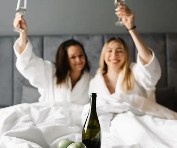 Apartment Stary Rynek Premium Apartments: Old Market Square Elegance Poznan